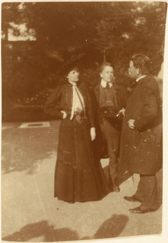 Anonyme - Elise, Jean-René et Eugène Carrière