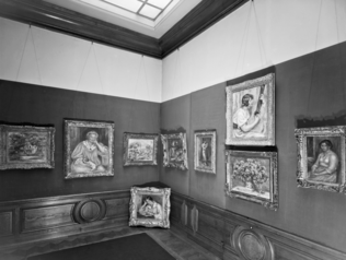 Ensemble de photographies de tableaux passés par la Galerie Rosenberg - Anonyme