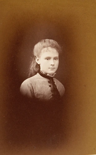 L. Joliot - Portrait de jeune femme, Consuelo Fould