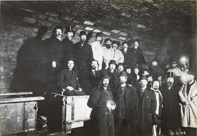 Emmanuel L. Pottier - Membres de la Compagnie des chemins de fer de l'Ouest posa...