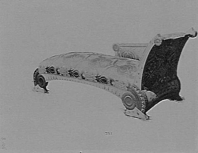 Anonyme - Page de catalogue commercial représentant des pièces de mobilier et de...