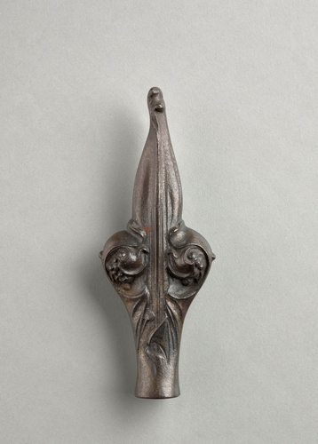 Hector Guimard - Lance de grille