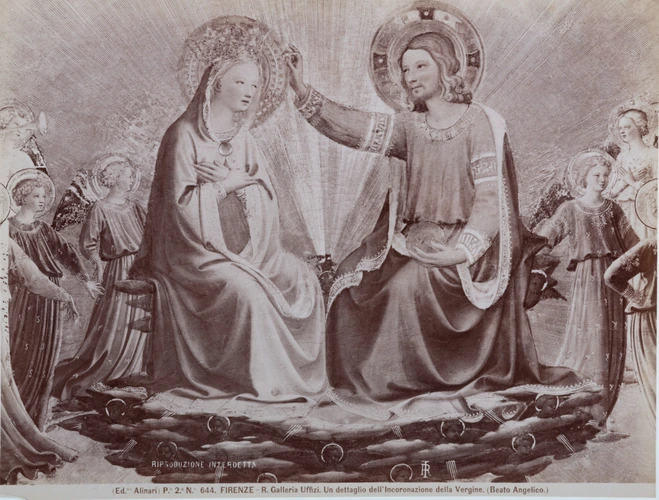 Alinari - Détail du Couronnement de la Vierge de Fra Angelico