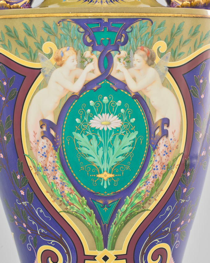 Manufacture de Sèvres - Vase