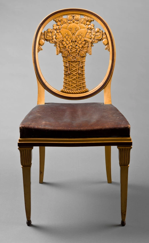 Chaise à motif de corbeille chargée de fruits et de fleurs stylisés - Paul Follot