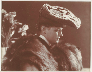 Constant Puyo - Buste de femme au chapeau