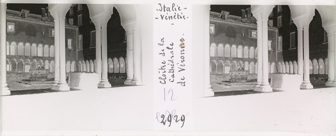 E. Serve-Louvat - Cloître de la cathédrale de Vérone, Vénétie