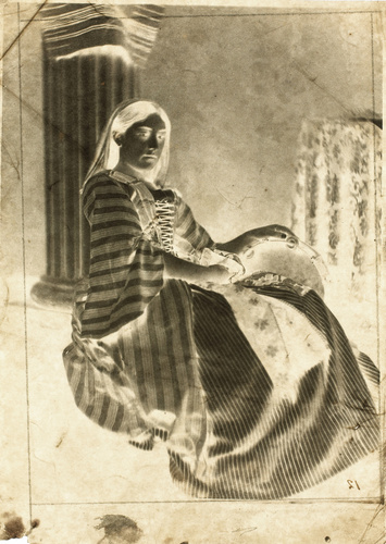 Julien Vallou de Villeneuve - Paysanne assise au tambourin
