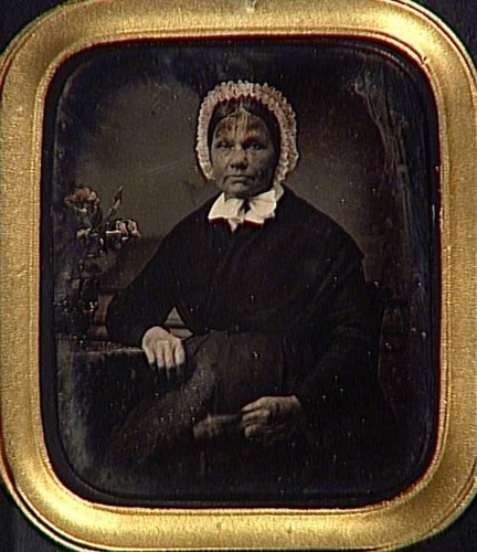 Guiraud - Femme coiffée d'un bonnet