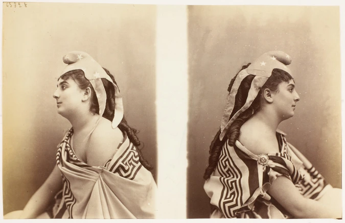 André Adolphe Eugène Disdéri - Mlle Alice Regnault en deux poses