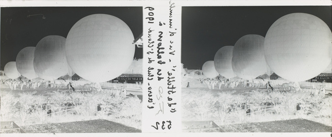 E. Serve-Louvat - "La Stella". Vue d'immeuble des ballons à l'Aéro-Club de St Cl...