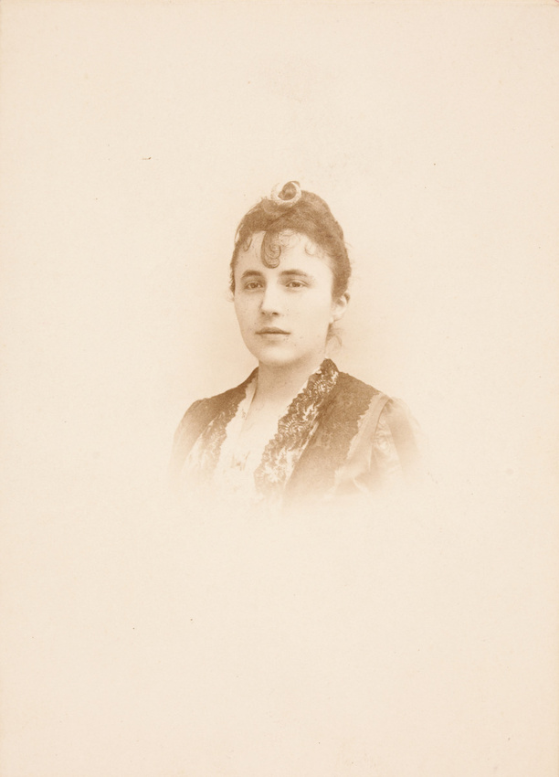 Atelier Nadar - Mme Gaston Tissandier, buste