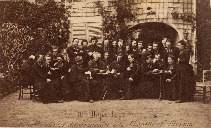 André Adolphe Eugène Disdéri - Monseigneur Dupanloup et les professeurs de Saint...
