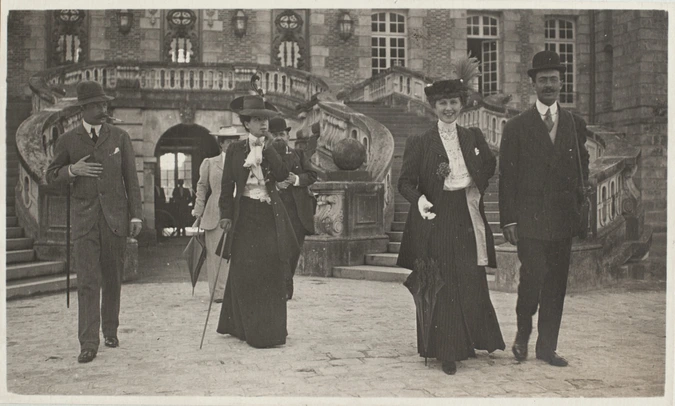 Anonyme - Courances, en octobre, madame de Ganay et la comtesse de Béarn