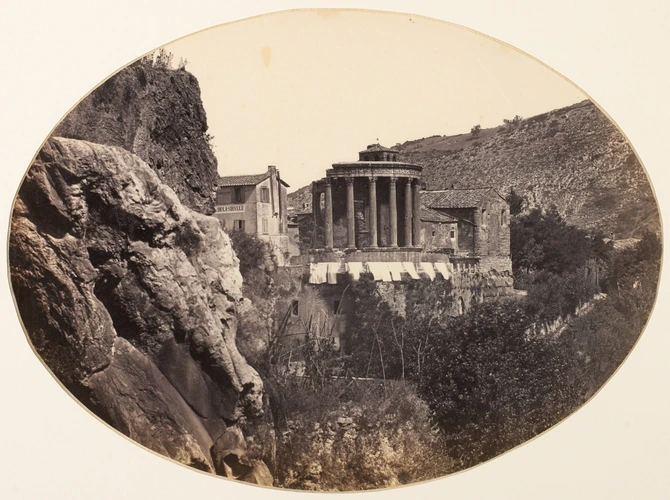 Robert MacPherson - Tivoli, temple de Vesta