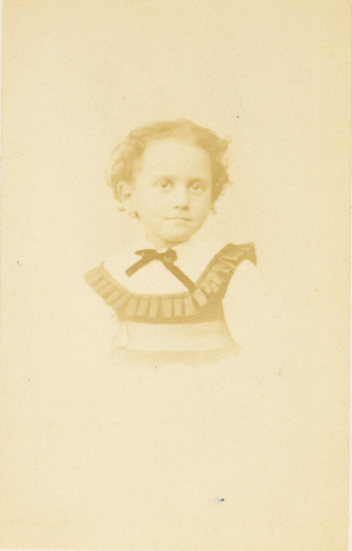 Michel Berthaud - Laure Eiffel enfant, en buste