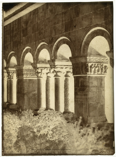 Gustave Le Gray - Elne (Pyrénées-Orientales) - Arcades du cloître, ancienne cath...