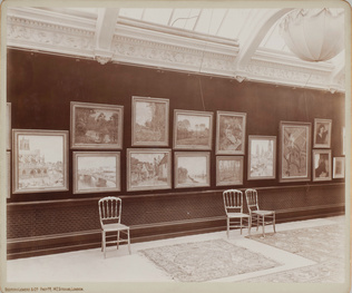 Bedford Lemere & Co - Vue d'une salle de l'exposition "Pictures by Boudin, Cézan...