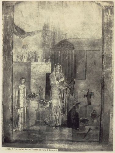 Photographie d'une fresque non identifiée provenant de Pompeï : une prêtresse de Vénus - Anonyme