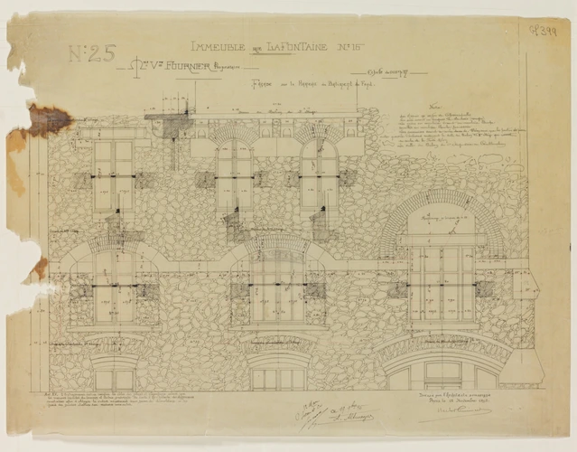 Hector Guimard - Paris 16e, 16, rue La Fontaine, Castel Béranger, propriété de M...