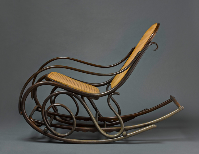 Thonet Frères - Berceuse (fauteuil à bascule) avec appui-pied, variante du n°14