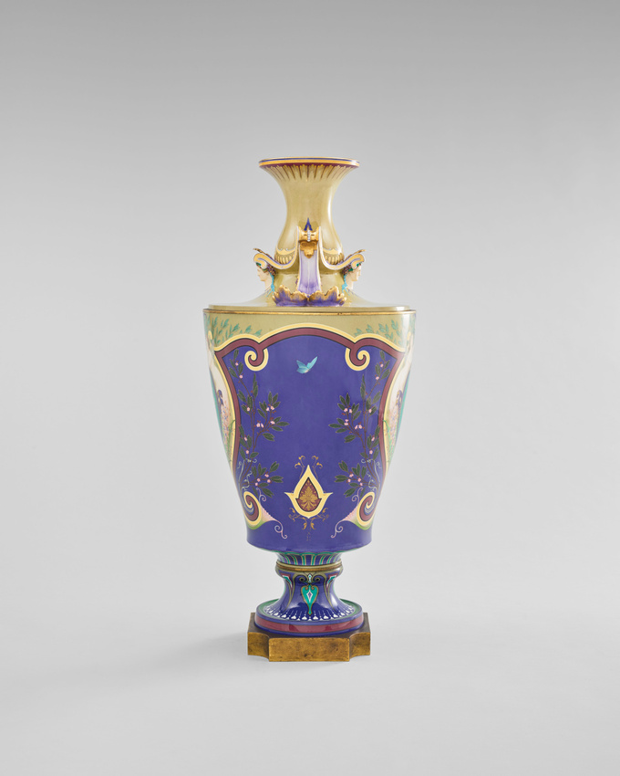 Manufacture de Sèvres - Vase