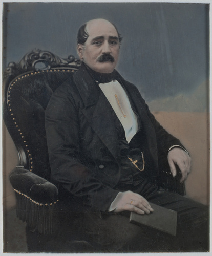 Anonyme - Portrait d'homme assis dans un fauteuil
