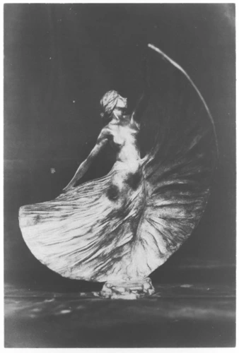 Anonyme - Statuette de Loïe Fuller dansant, par François-Rupert Carabin - Corps ...