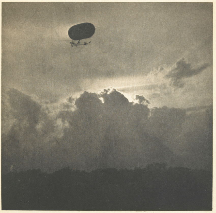Rogers and Company - A Dirigible (1910)