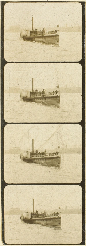 Plaque 54, film 697, Londres, bateau à vapeau sur la Tamise - Auguste Lumière