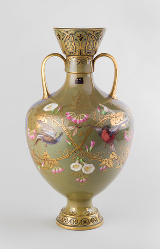 Manufacture de Sèvres - Vase forme 'Etrusque de Naples'