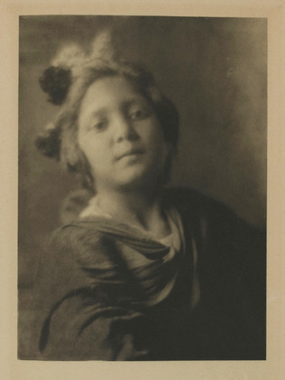 Adolphe Meyer - Study of a Gitana