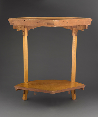Victor Horta - Table
