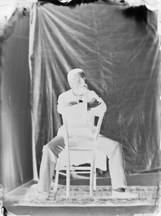 Henry Sauvaire - Autoportrait