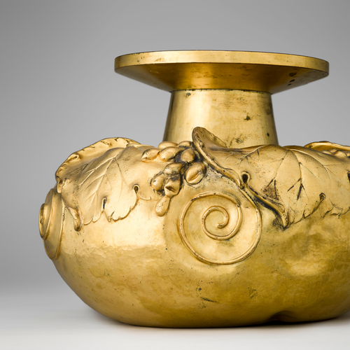 Lucien Bonvallet - Vase boule à décor de feuilles de nénuphar