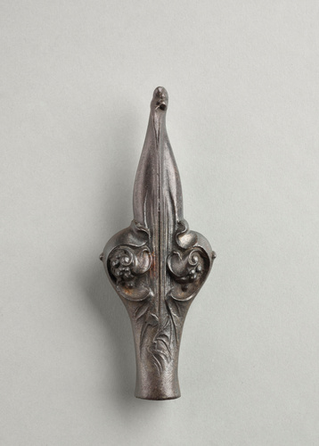 Hector Guimard - Lance de grille