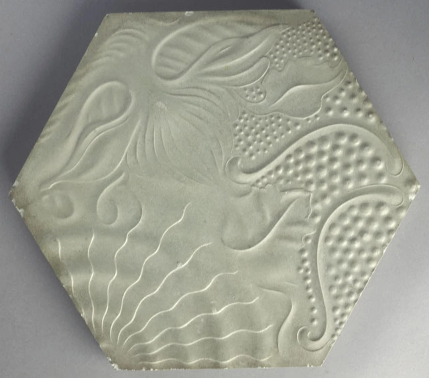 Antoni Gaudi - Carreau de pavement de forme hexagonale