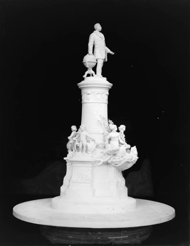 Louis Emile Décorchemont - Ferdinand de Lesseps, maquette du monument