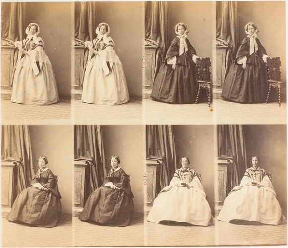 André Adolphe Eugène Disdéri - Mme. Damaouroff et une femme en huit poses, quatr...