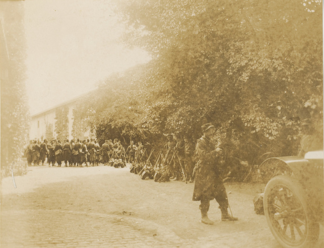 Groupe de militaires