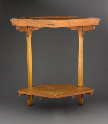 Victor Horta - Table