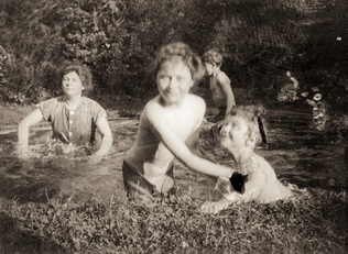 Pierre Bonnard - La Baignade : Vivette au premier plan à droite, et deux autres ...