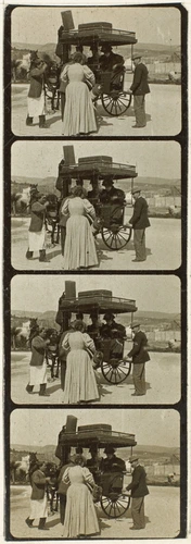 Plaque 3, film 32, départ en voiture, La Ciotat - Auguste Lumière