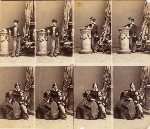 André Adolphe Eugène Disdéri - Lady Manners et son beaufils en huit poses, quatr...