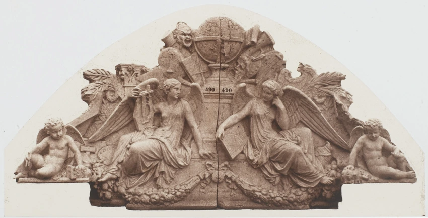 "Les Arts et les Sciences", sculpture de François Jouffroy, décor du palais du Louvre, Paris - Edouard Baldus