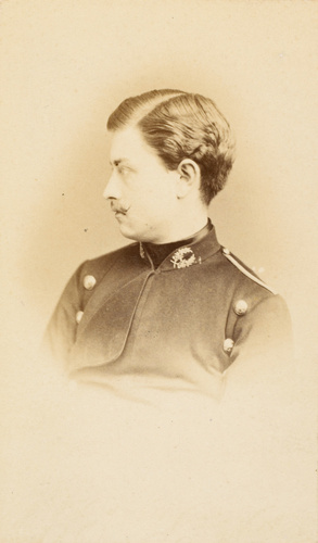 Franck - Portrait d'un homme, en uniforme, de profil