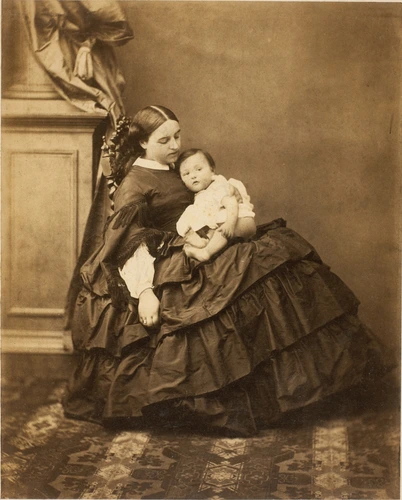 André Adolphe Eugène Disdéri - Camille Delaherche assise avec un enfant, vue de ...