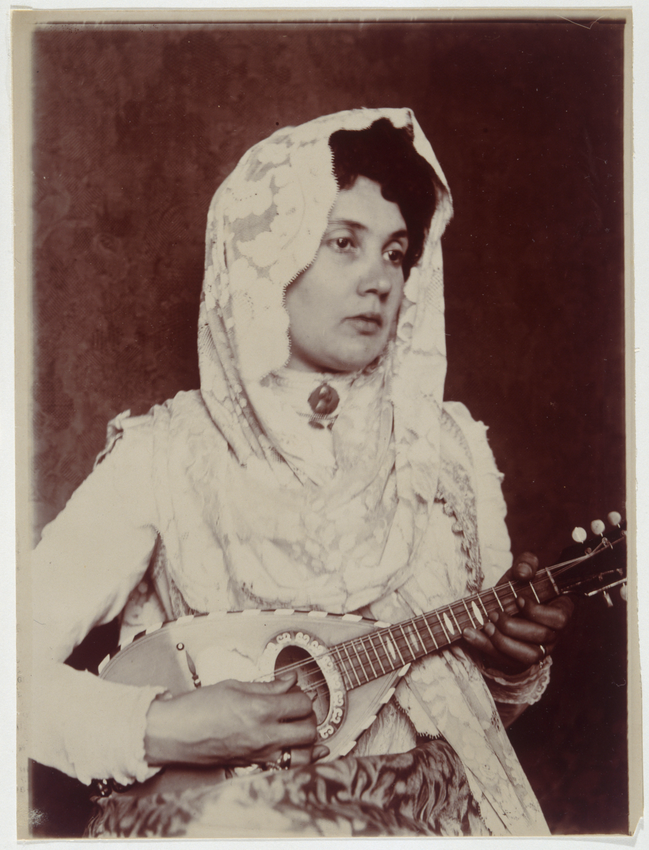 Jeanne Rozerot à la mandoline - Emile Zola