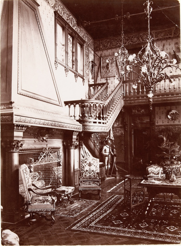 Anonyme - Intérieur de la villa Claire, l'escalier du salon