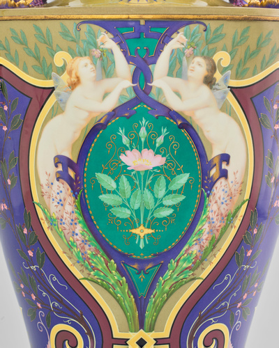 Manufacture de Sèvres - Vase